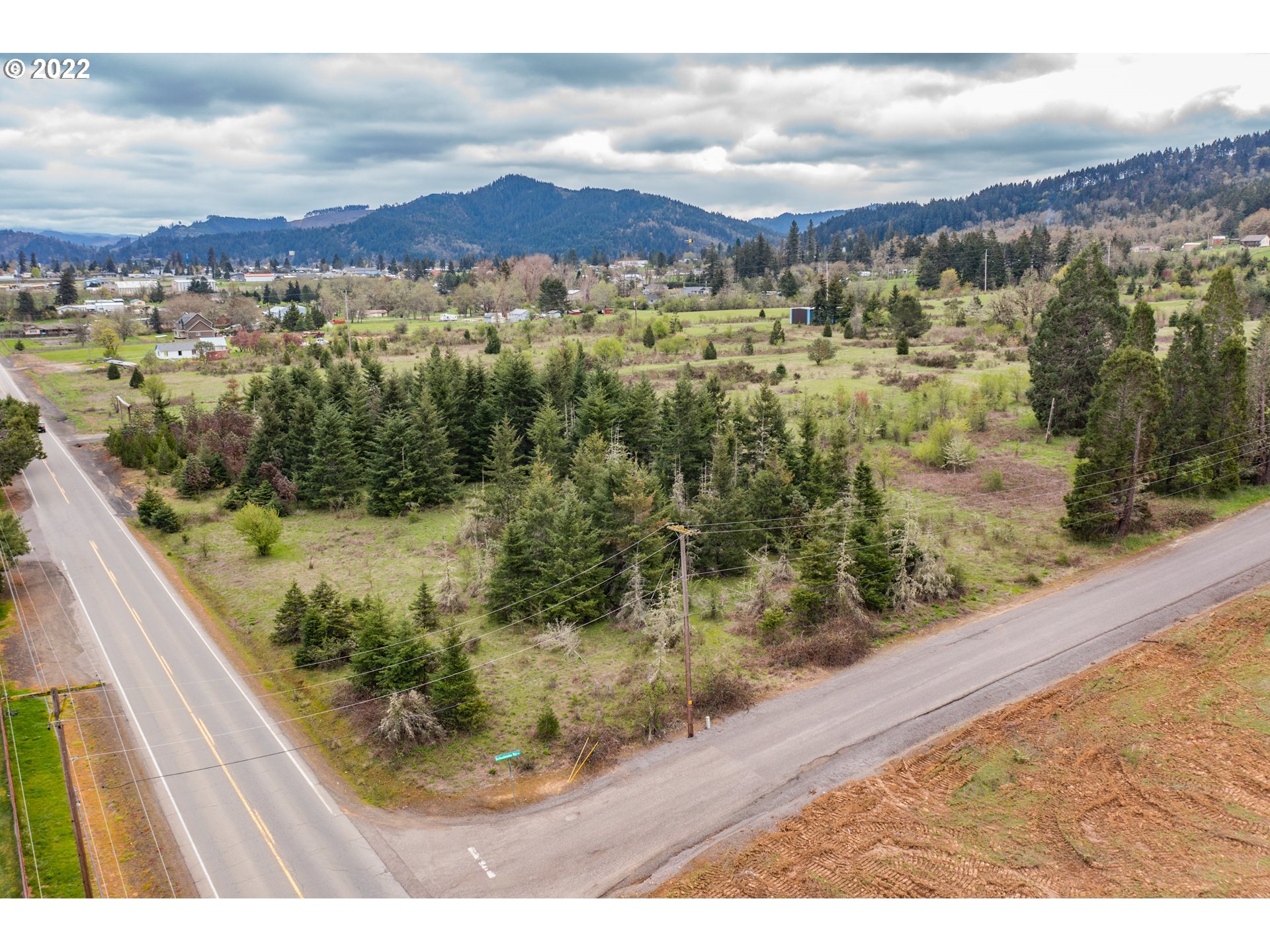 478 Fort McKay Road Sutherlin, OR 97479 - Photo 22 of 32 Gallery Image 22