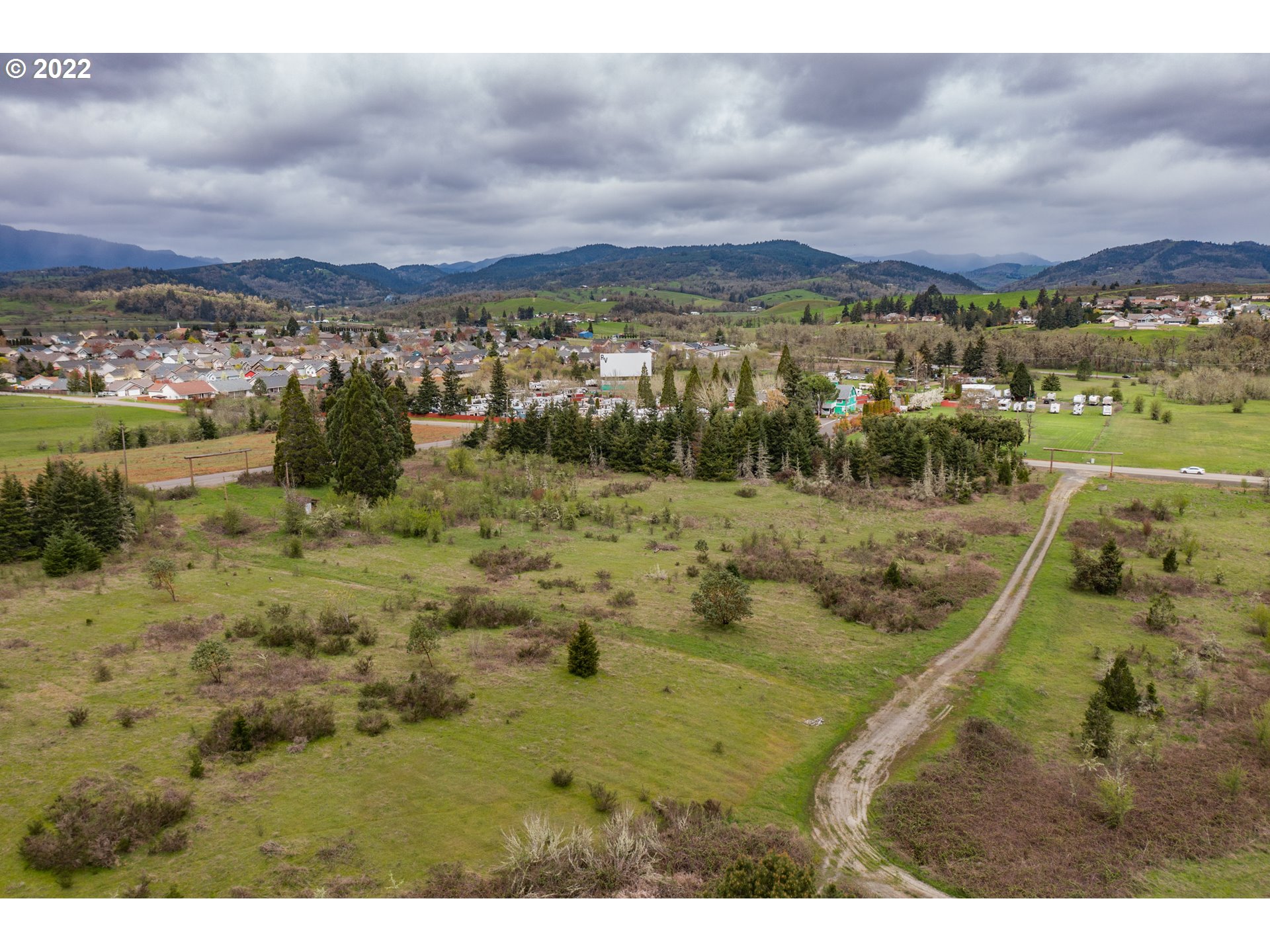 478 Fort McKay Road Sutherlin, OR 97479 - Photo 7 of 32 Gallery Image 7
