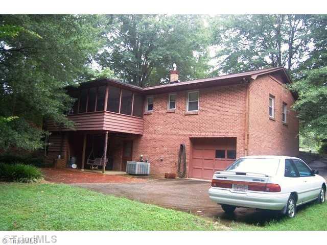 3120 Pine Valley Road High Point, NC 27265 - Photo 15 of 16 Exterior Back.