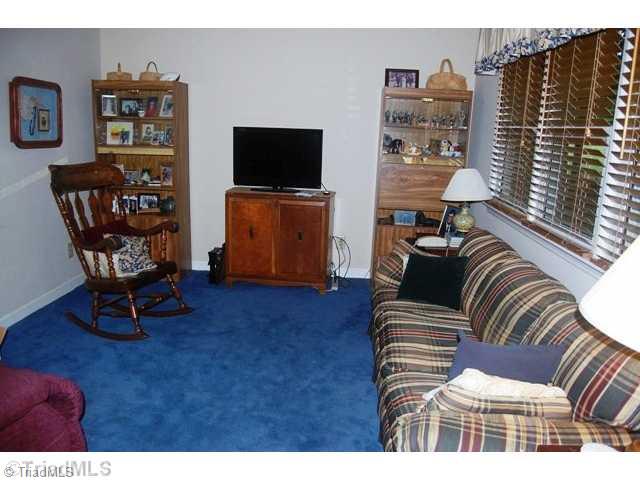 3120 Pine Valley Road High Point, NC 27265 - Photo 3 of 16 Living Room.