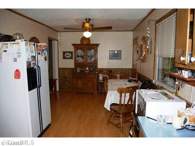 3120 Pine Valley Road High Point, NC 27265 - Photo 5 of 16 Dining Room.
