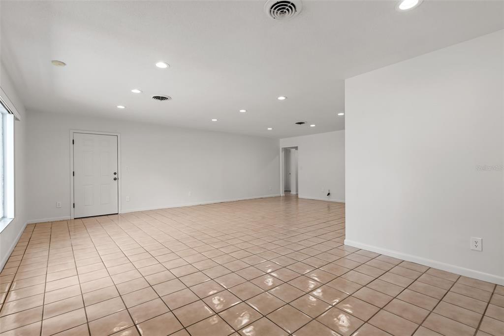 3308 Raeford Road Orlando, FL 32806 - Photo 7 of 45 Gallery Image 7
