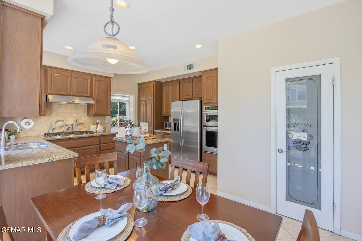 4308 Cedardale Road Moorpark, CA 93021 - Photo 24 of 59 4308 Cedardale Rd Moorpark CA-large-027-