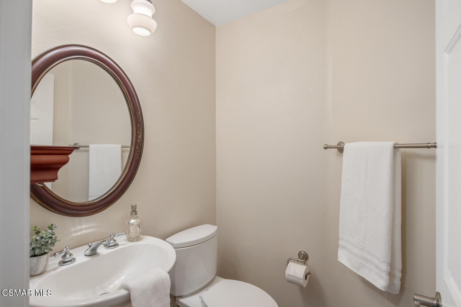 4308 Cedardale Road Moorpark, CA 93021 - Photo 28 of 59 4308 Cedardale Rd Moorpark CA-large-031-