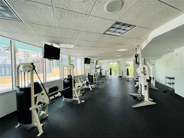 $2,000 | 322 East Central Boulevard, Unit 613, Orlando, FL 32801