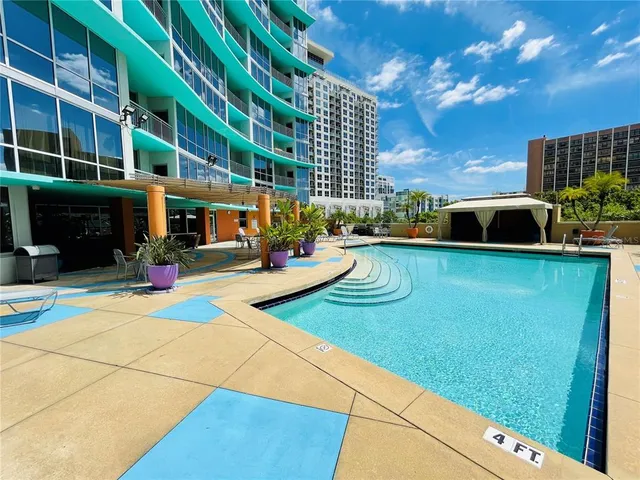 $2,000 | 322 East Central Boulevard, Unit 613, Orlando, FL 32801