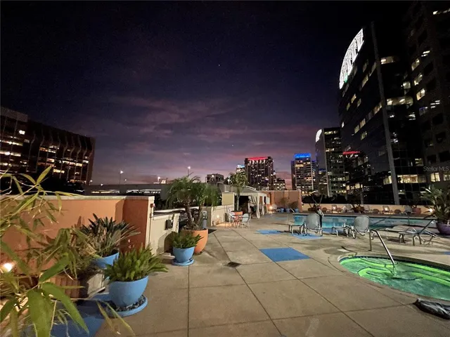 $2,000 | 322 East Central Boulevard, Unit 613, Orlando, FL 32801