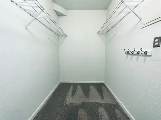 $2,000 | 322 East Central Boulevard, Unit 613, Orlando, FL 32801