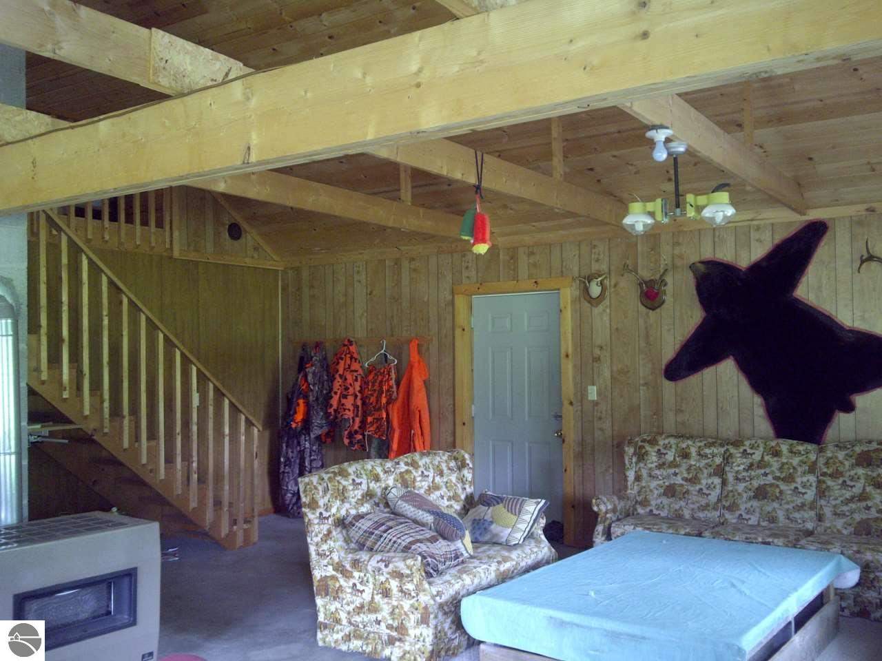 9580 No 19 Road Buckley, MI 49620 - Photo 12 of 22 1790661-11.JPG