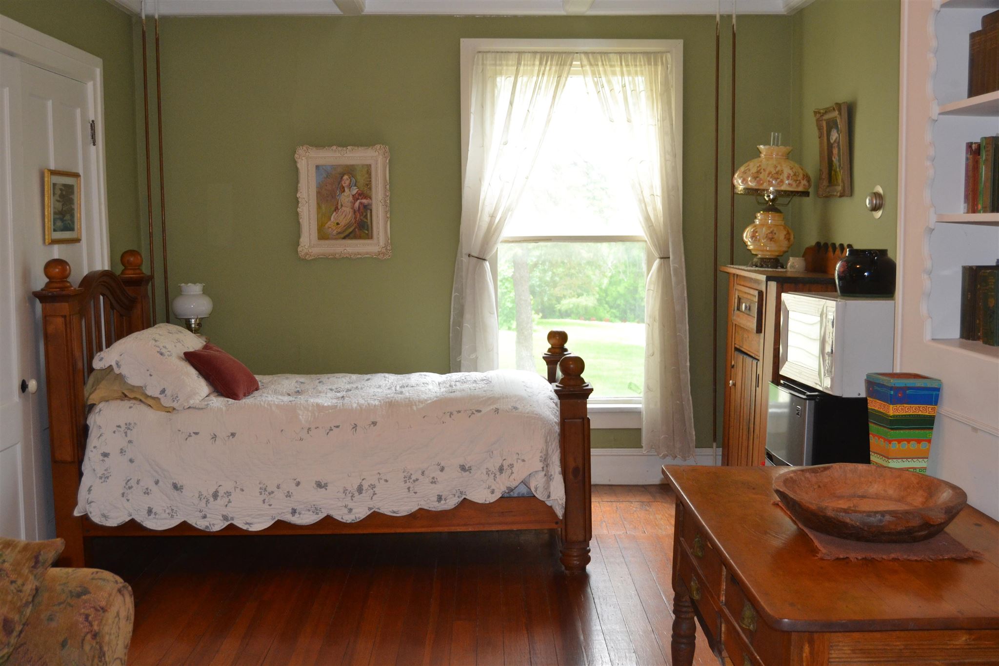 82 Main Street Vergennes, VT 05491 - Photo 12 of 39 Gallery Image 12