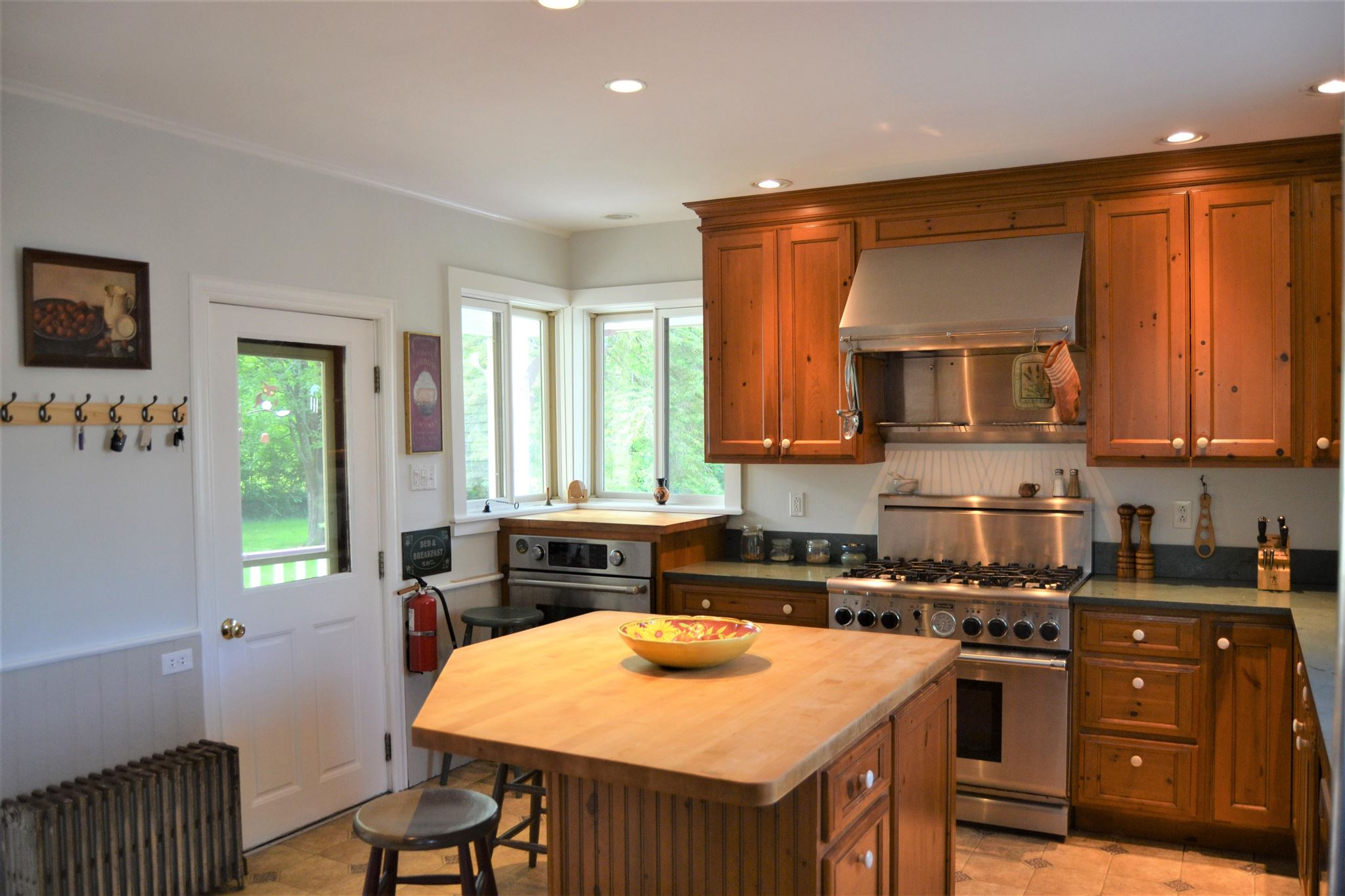 82 Main Street Vergennes, VT 05491 - Photo 7 of 39 Gallery Image 7