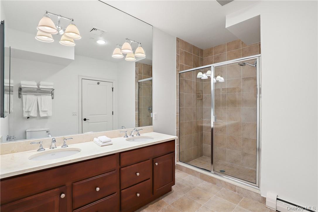 10 School Street, Unit 2R Rye, NY 10580 - Photo 8 of 12 Primary bath