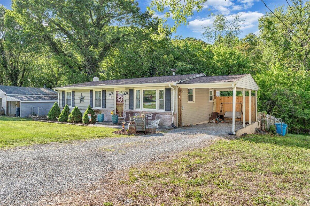 3502 Yellow Mountain Road Southeast Roanoke, VA 24014 - Photo 27 of 30 IMG_5832
