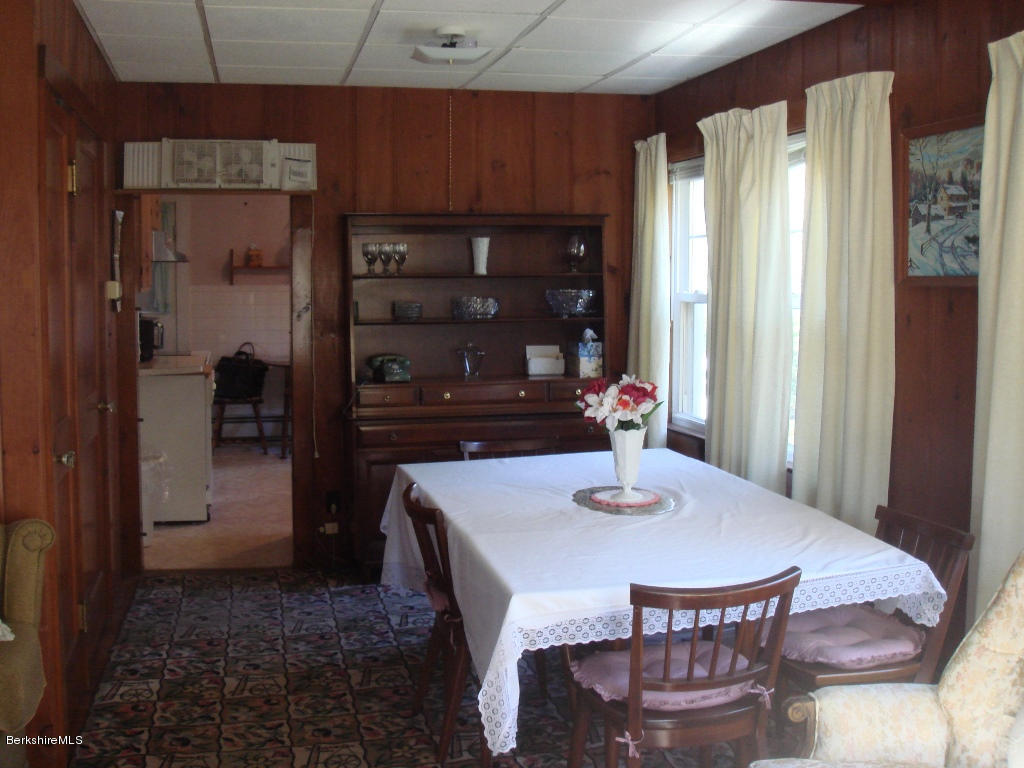 1080 Simonds Road Williamstown, MA 01267 - Photo 3 of 13 Dining room