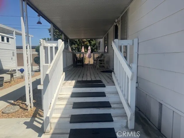 a view of entryway and hall