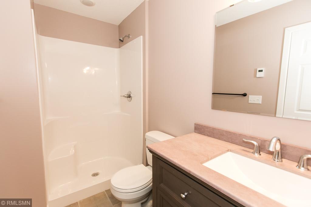 2197 Haddington Road Roseville, MN 55113 - Photo 21 of 31