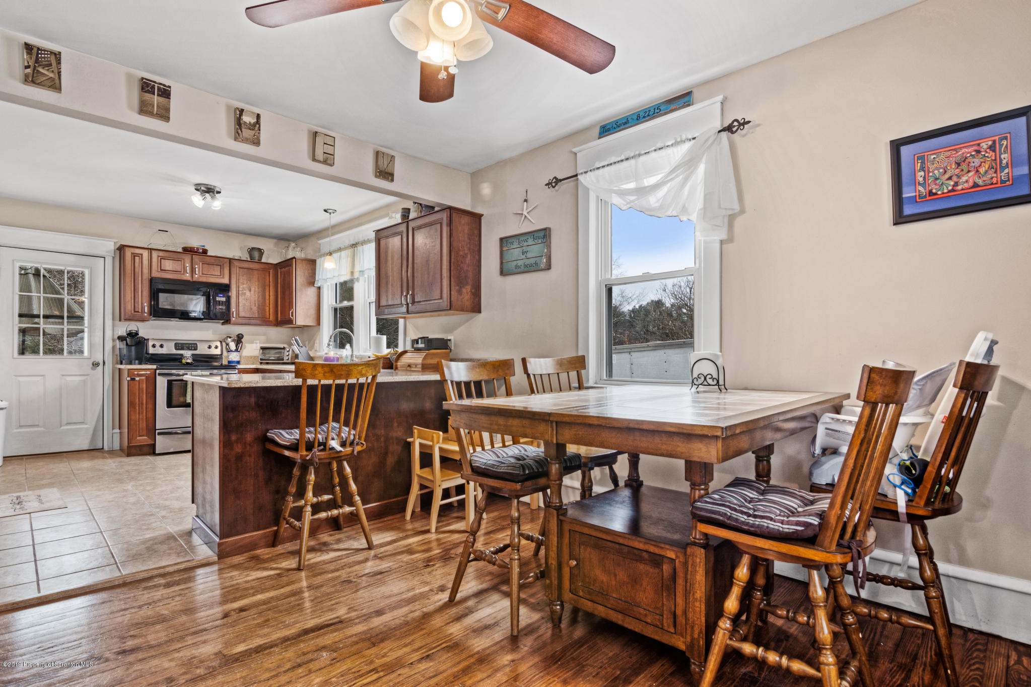 532 Huntsville Road Dallas, PA 18612 - Photo 4 of 28 Gallery Image 4