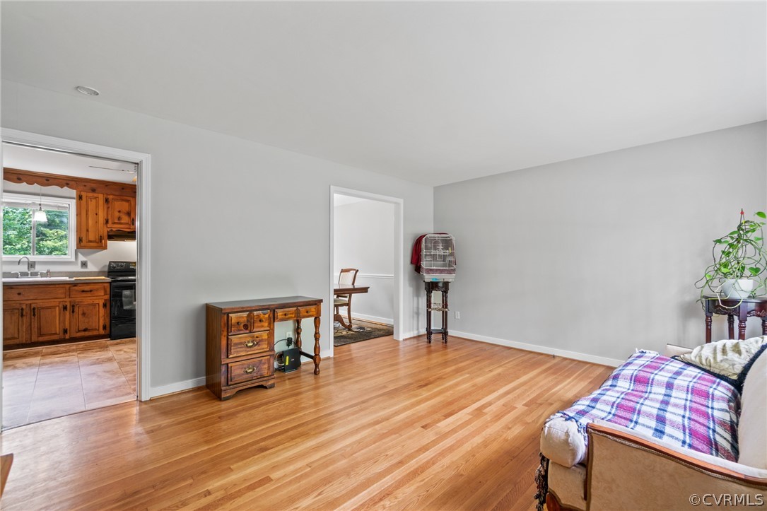 10471 Epsilon Road Richmond, VA 23235 - Photo 3 of 35 Gallery Image 3
