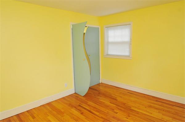 61 Grattan Street Springfield, MA 01119 - Photo 12 of 18 Gallery Image 12