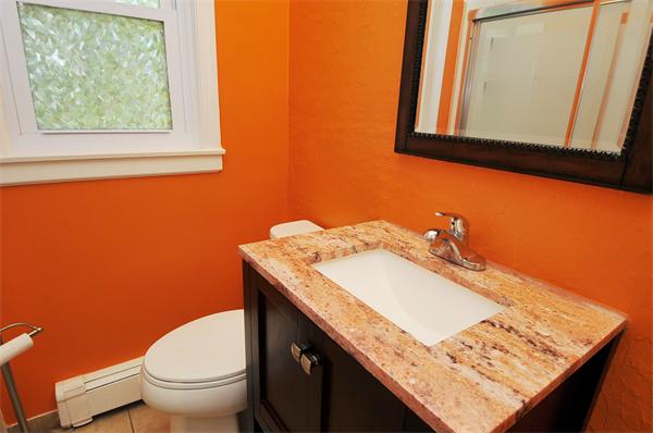 61 Grattan Street Springfield, MA 01119 - Photo 9 of 18 Gallery Image 9