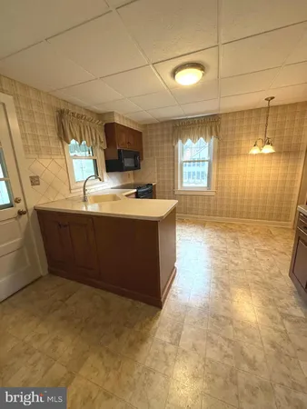 $1,500 | 4324 Valley Road, Enola, PA 17025