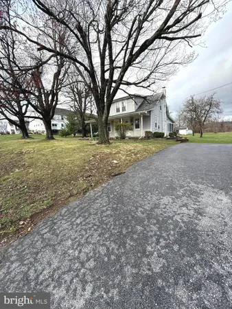$1,500 | 4324 Valley Road, Enola, PA 17025