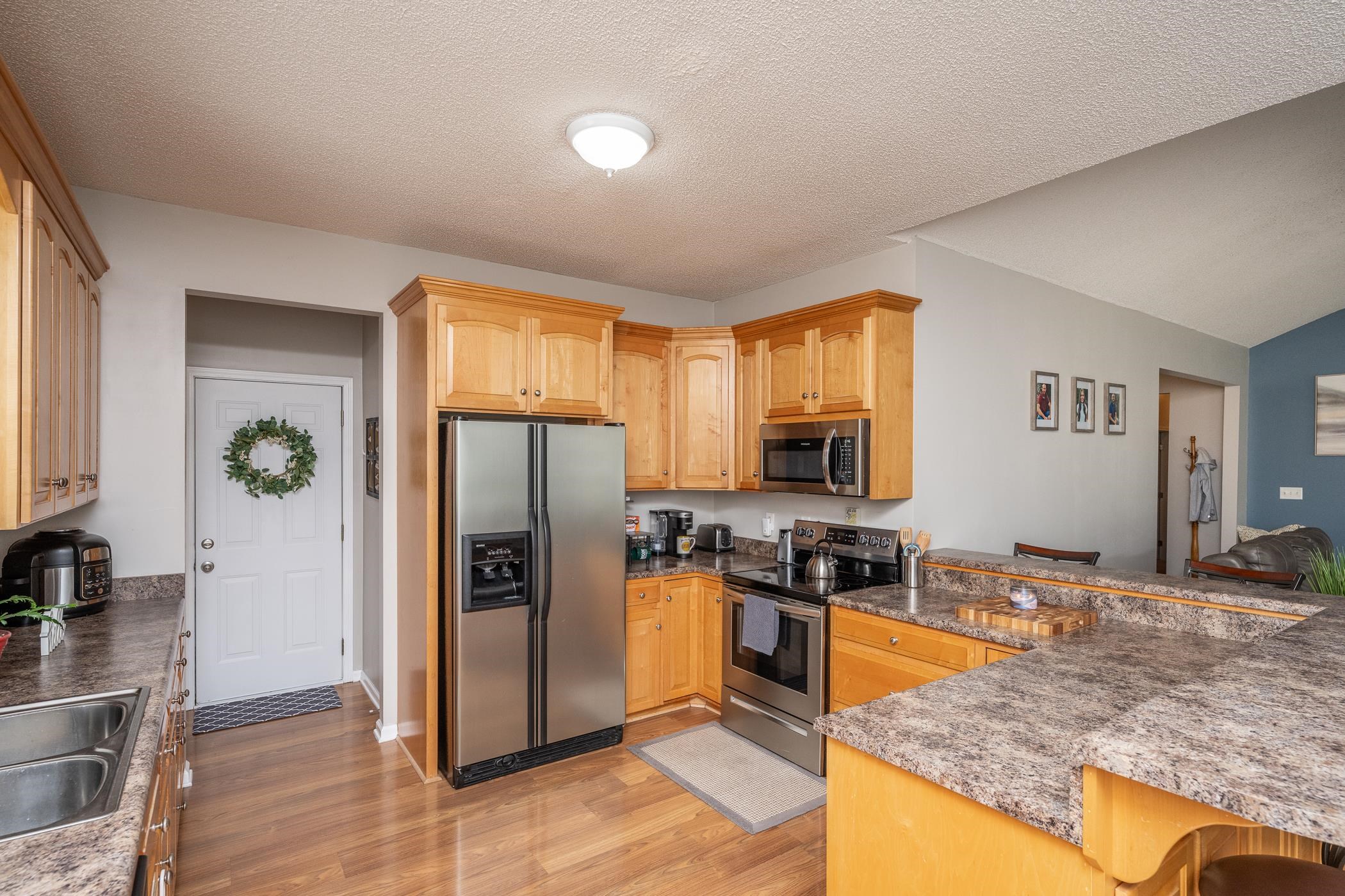 1033 South Rutherford Street Blacksburg, SC 29702 - Photo 6 of 28