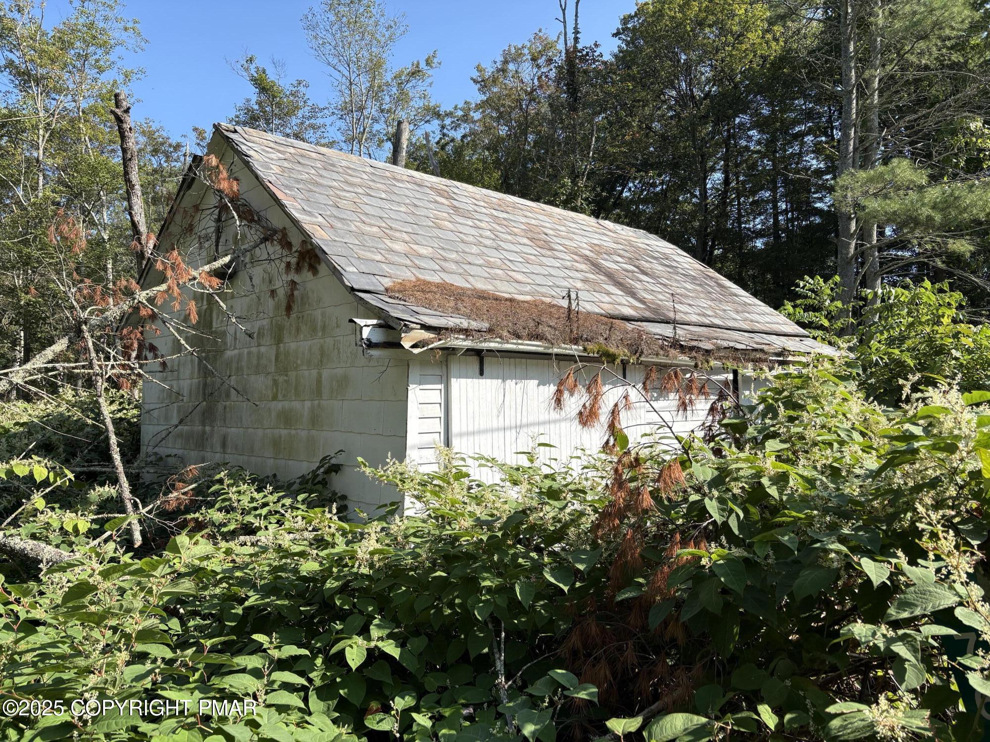 Existing Garage