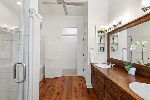 $1,695,000 | 10212 Amwell Cove, Unit 3, Austin, TX 78733