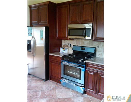 94 Westminster Road Colonia, NJ 07067 - Photo 3 of 10 Gallery Image 3