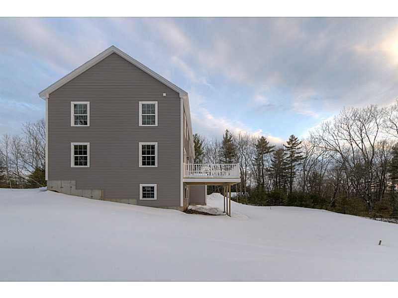 91 Mast Road Falmouth, ME 04105 - Photo 25 of 28 Exterior Back.