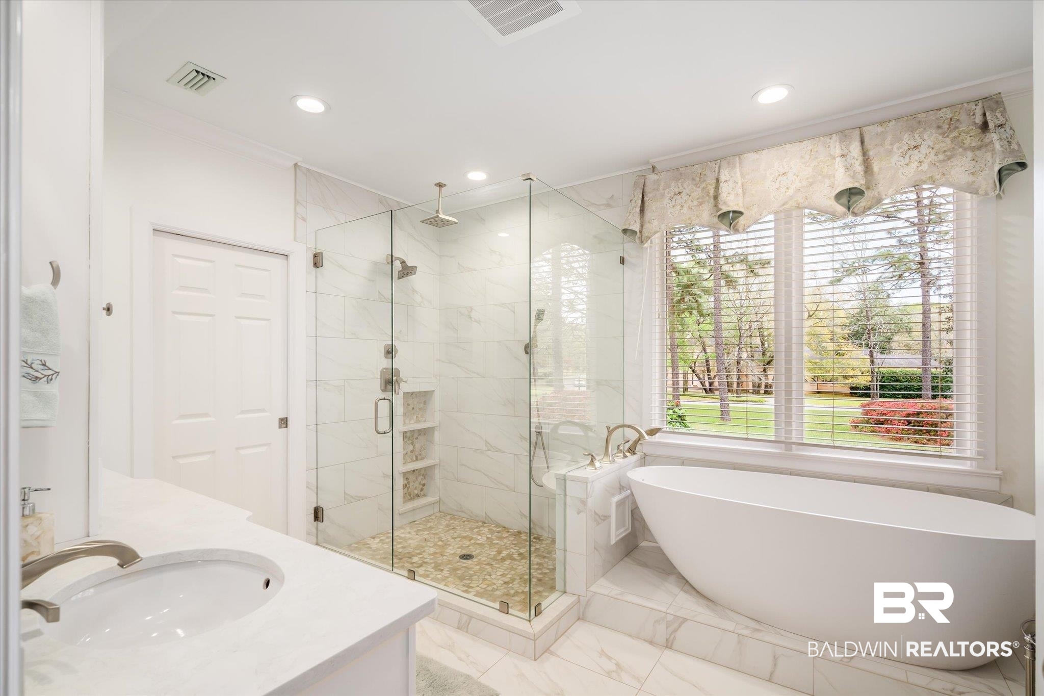 5825 South Fairfax Road Mobile, AL 36608 - Photo 19 of 50