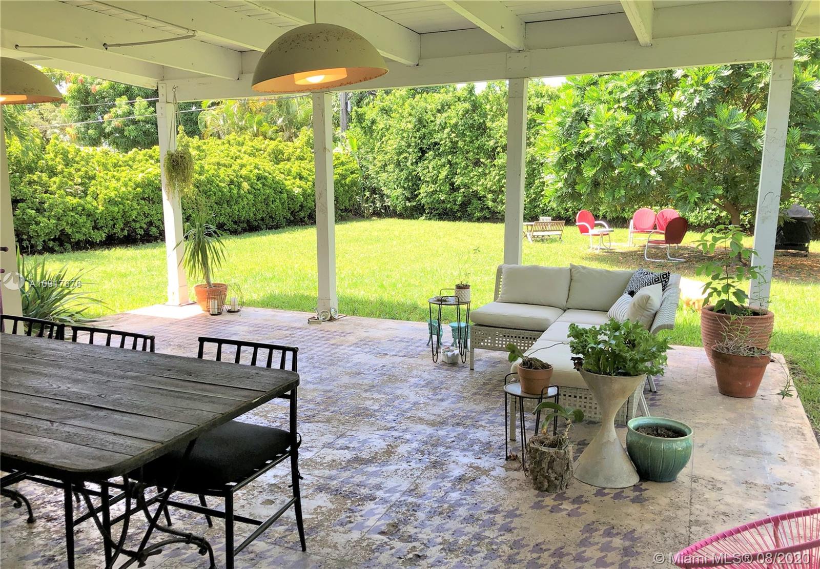 12580 Palm Road North Miami, FL 33181 - Photo 10 of 12 Gallery Image 10
