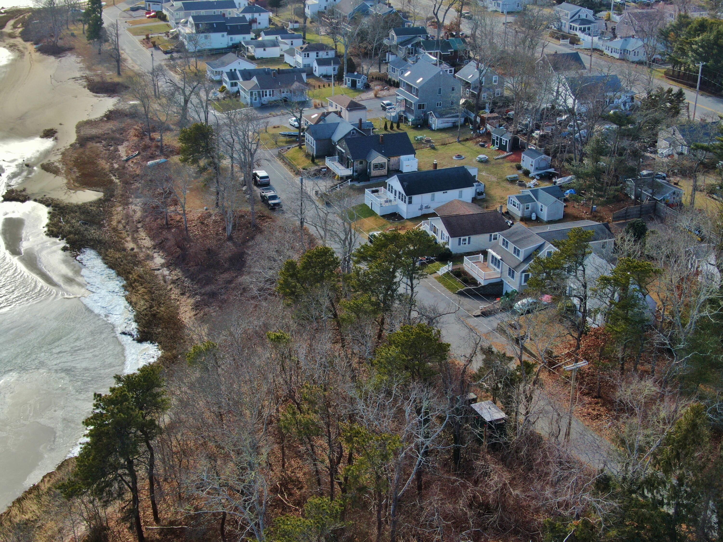 15 Riverside Drive Onset, MA 02558 - Photo 6 of 34 a view of a city