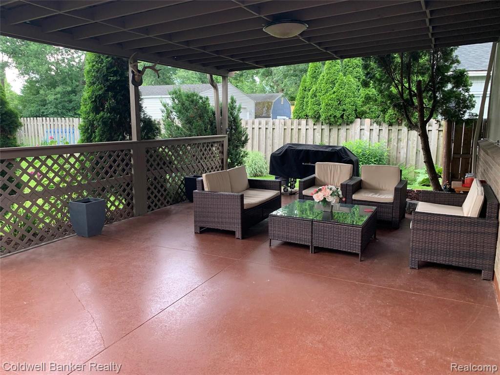 3331 Grant Road Rochester Hills, MI 48309 - Photo 12 of 23