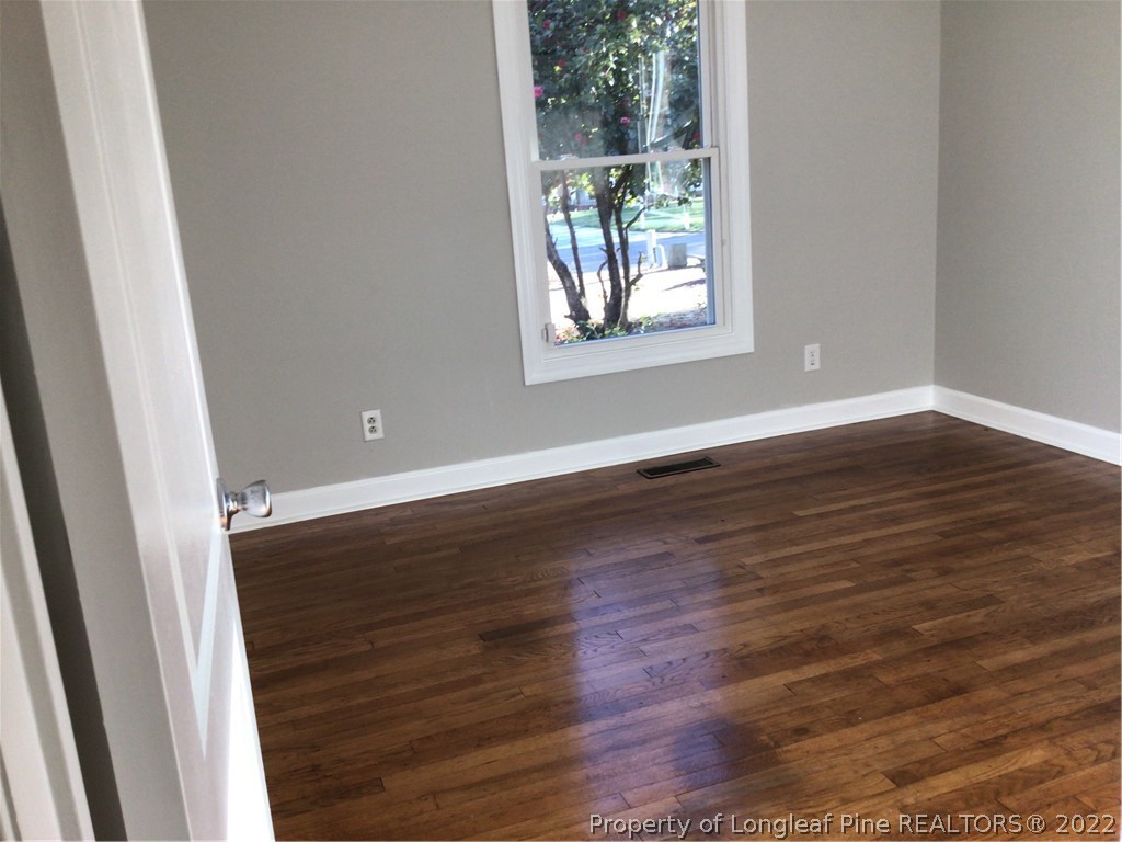 411 Dunmore Road Fayetteville, NC 28303 - Photo 14 of 22 Gallery Image 14