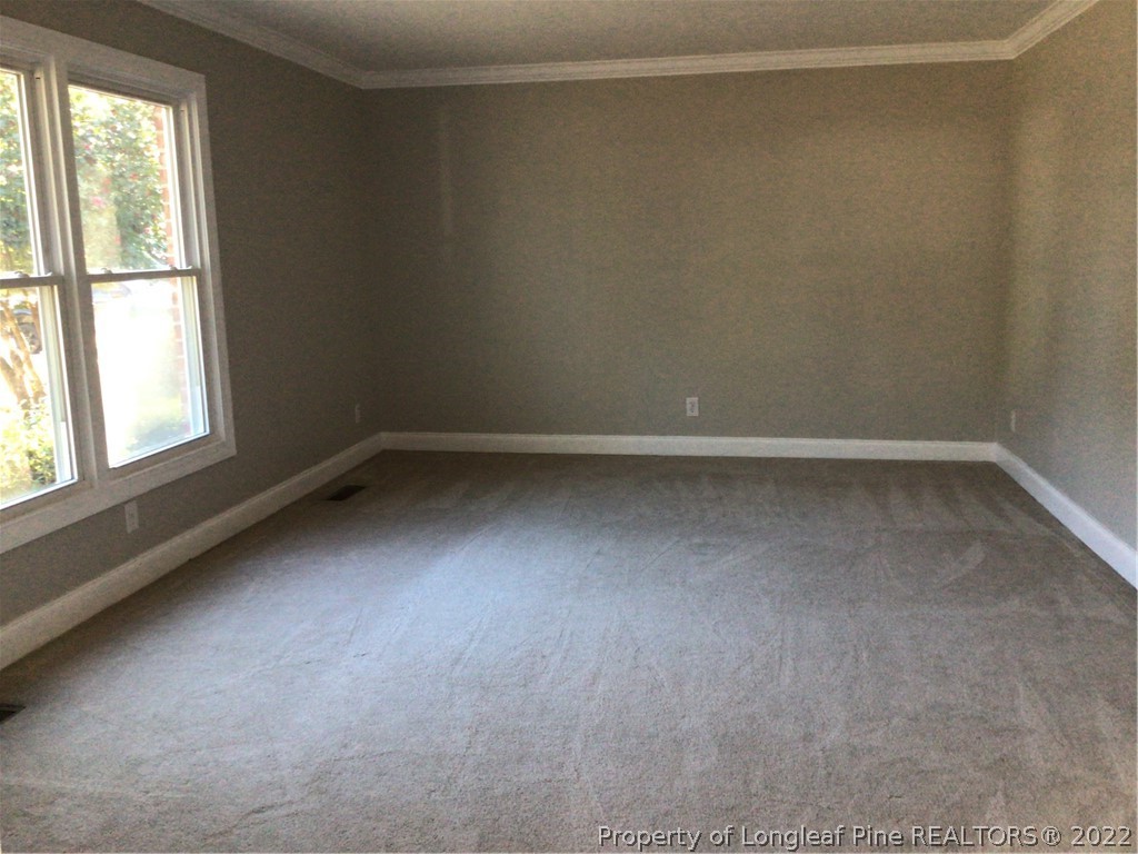 411 Dunmore Road Fayetteville, NC 28303 - Photo 3 of 22 Gallery Image 3