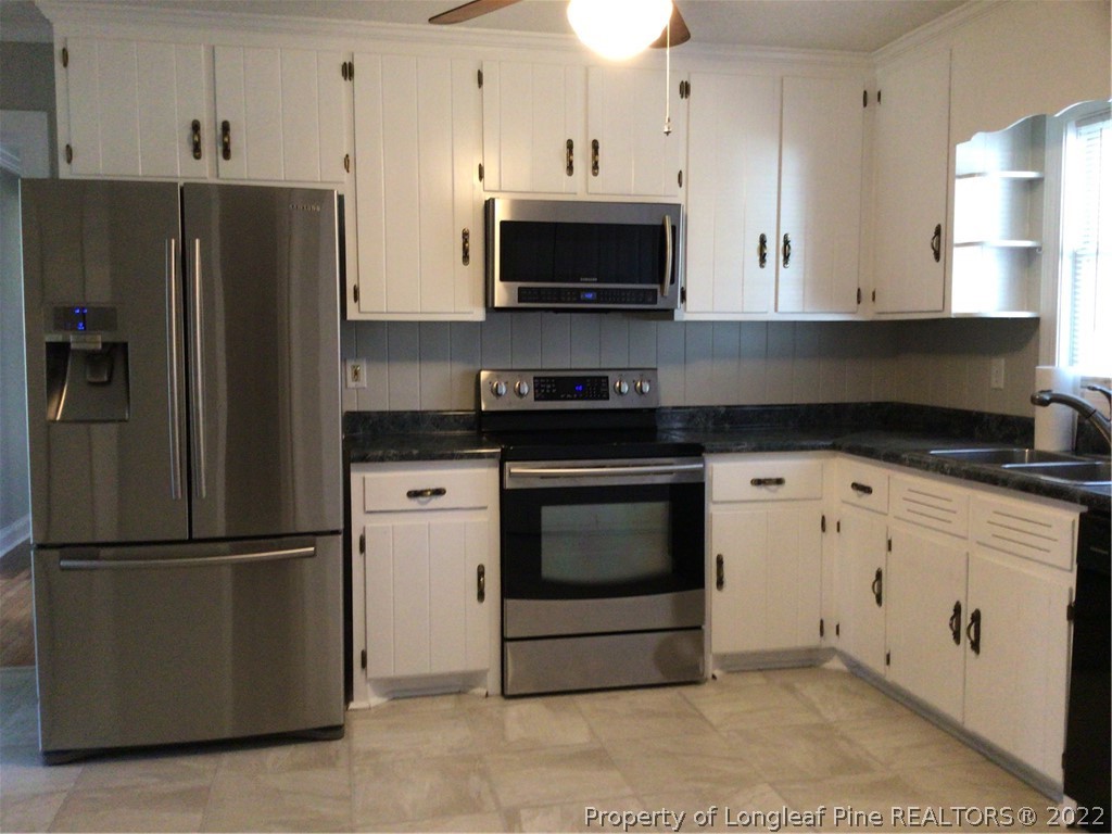 411 Dunmore Road Fayetteville, NC 28303 - Photo 7 of 22 Gallery Image 7