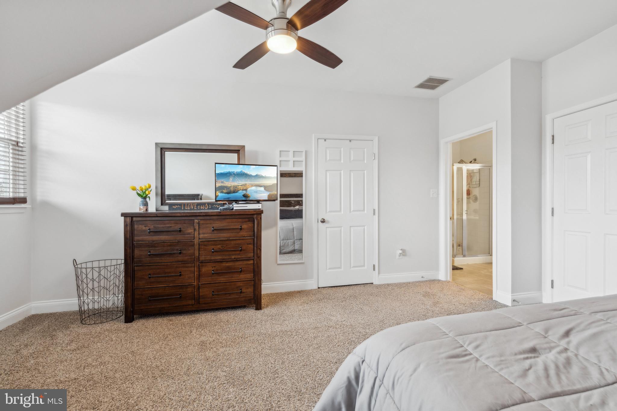 8705 Capistrano Way Odenton, MD 21113 - Photo 18 of 30 Gallery Image 18