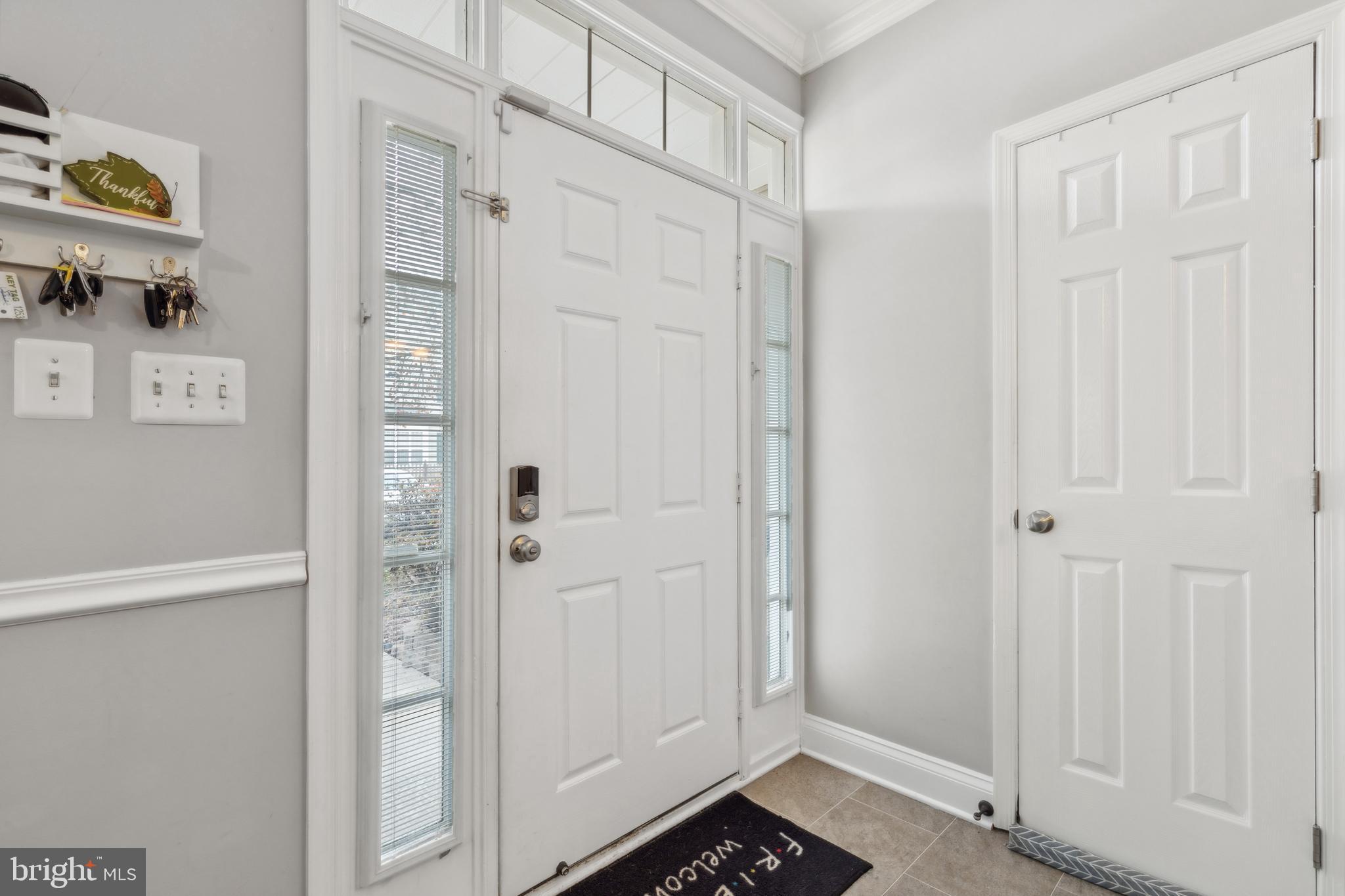 8705 Capistrano Way Odenton, MD 21113 - Photo 7 of 30 Gallery Image 7