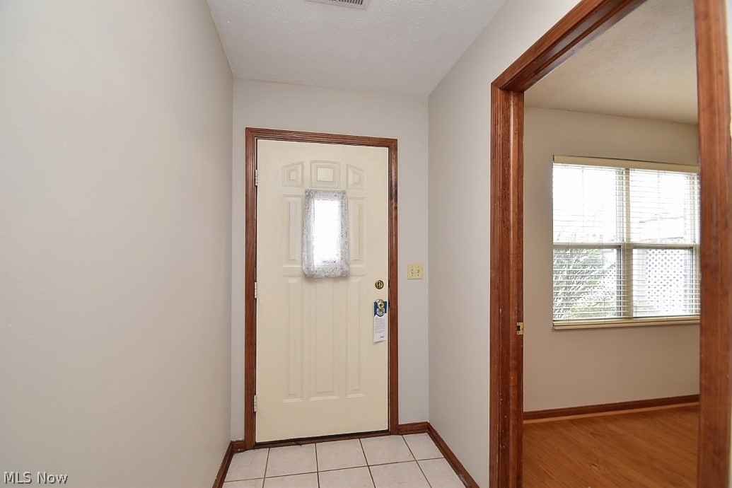 2188 Noble Road Cleveland Heights, OH 44112 - Photo 12 of 35