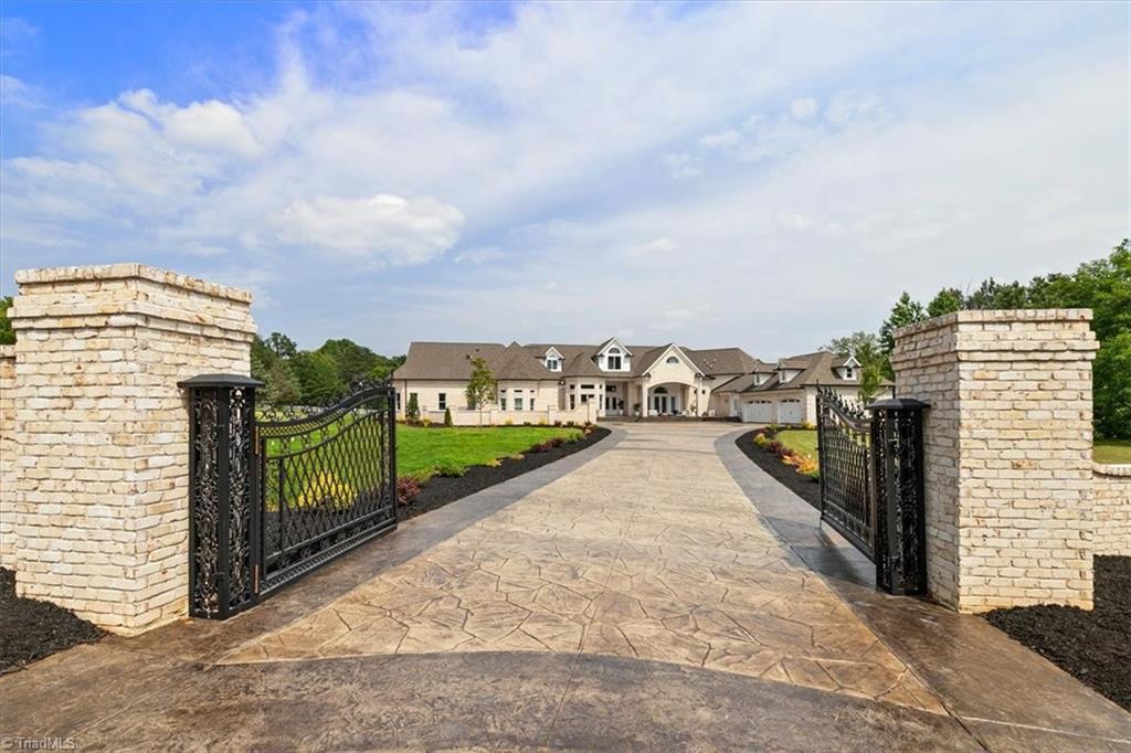 7068 Denison Road Summerfield, NC 27358 - Photo 3 of 48