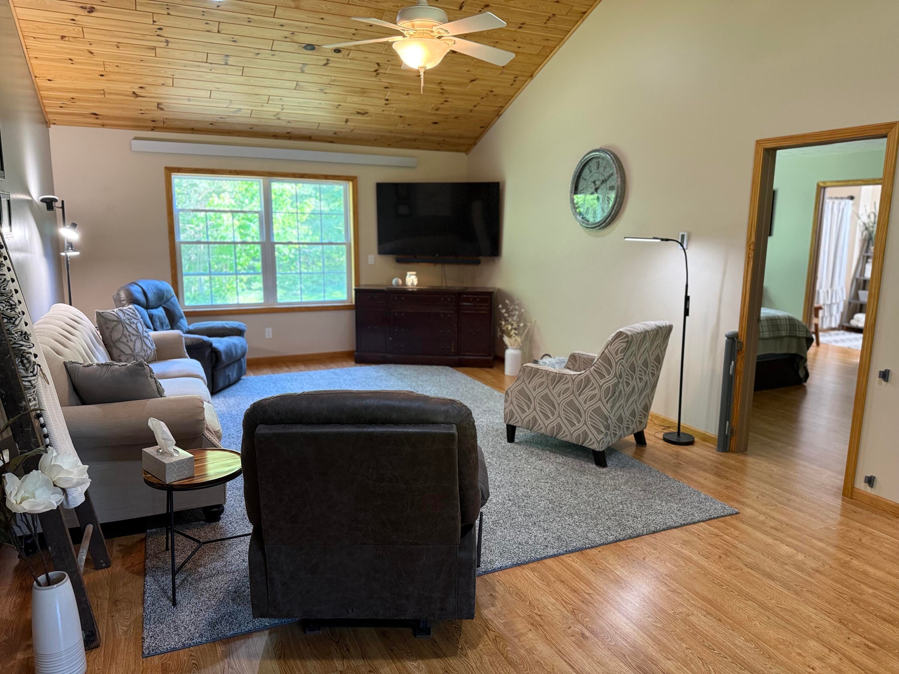 17940 South Deer Run Road Kinross, MI 49752 - Photo 3 of 34 Gallery Image 3
