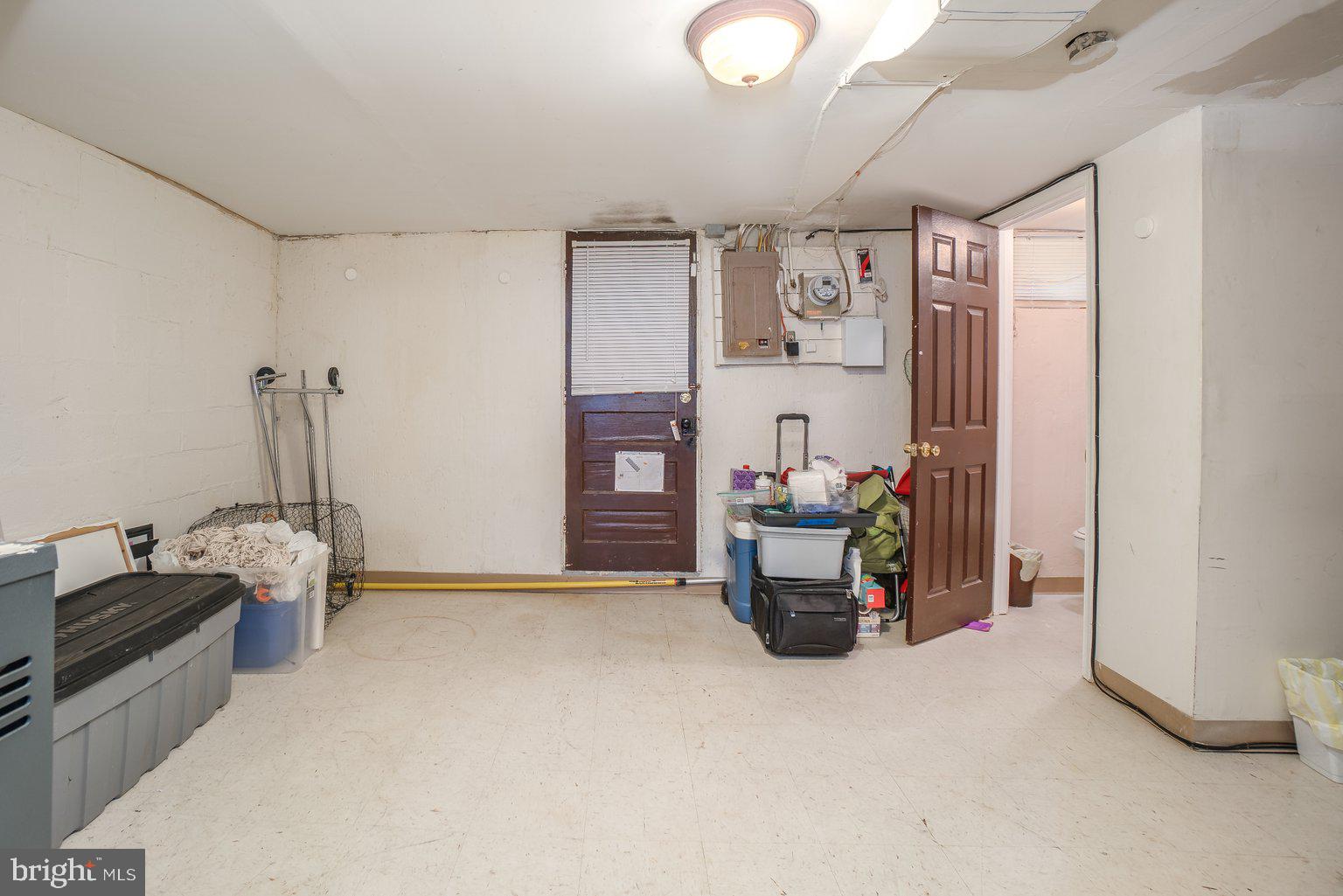 1005 Upnor Road Baltimore, MD 21212 - Photo 24 of 28 Back area of Basement - Laundry and Bath located