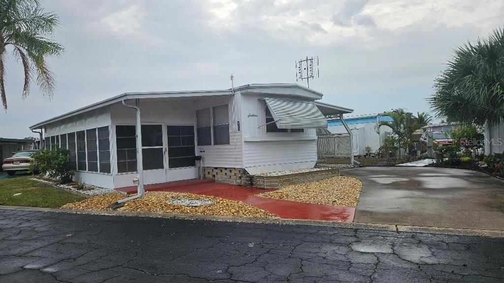 8300 Seminole Boulevard, Unit 444 Seminole, FL 33772 - Photo 2 of 13