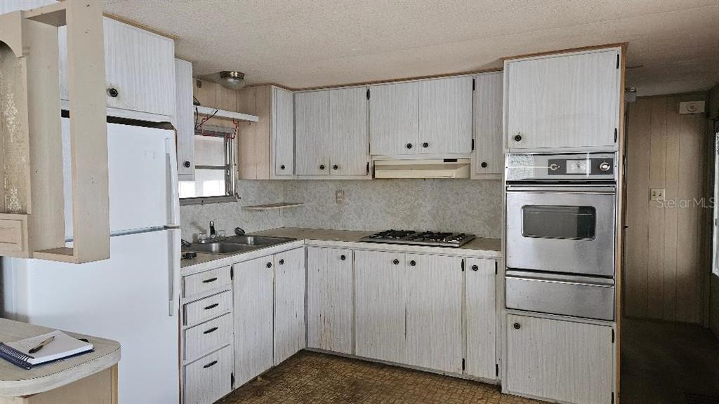 8300 Seminole Boulevard, Unit 444 Seminole, FL 33772 - Photo 3 of 13