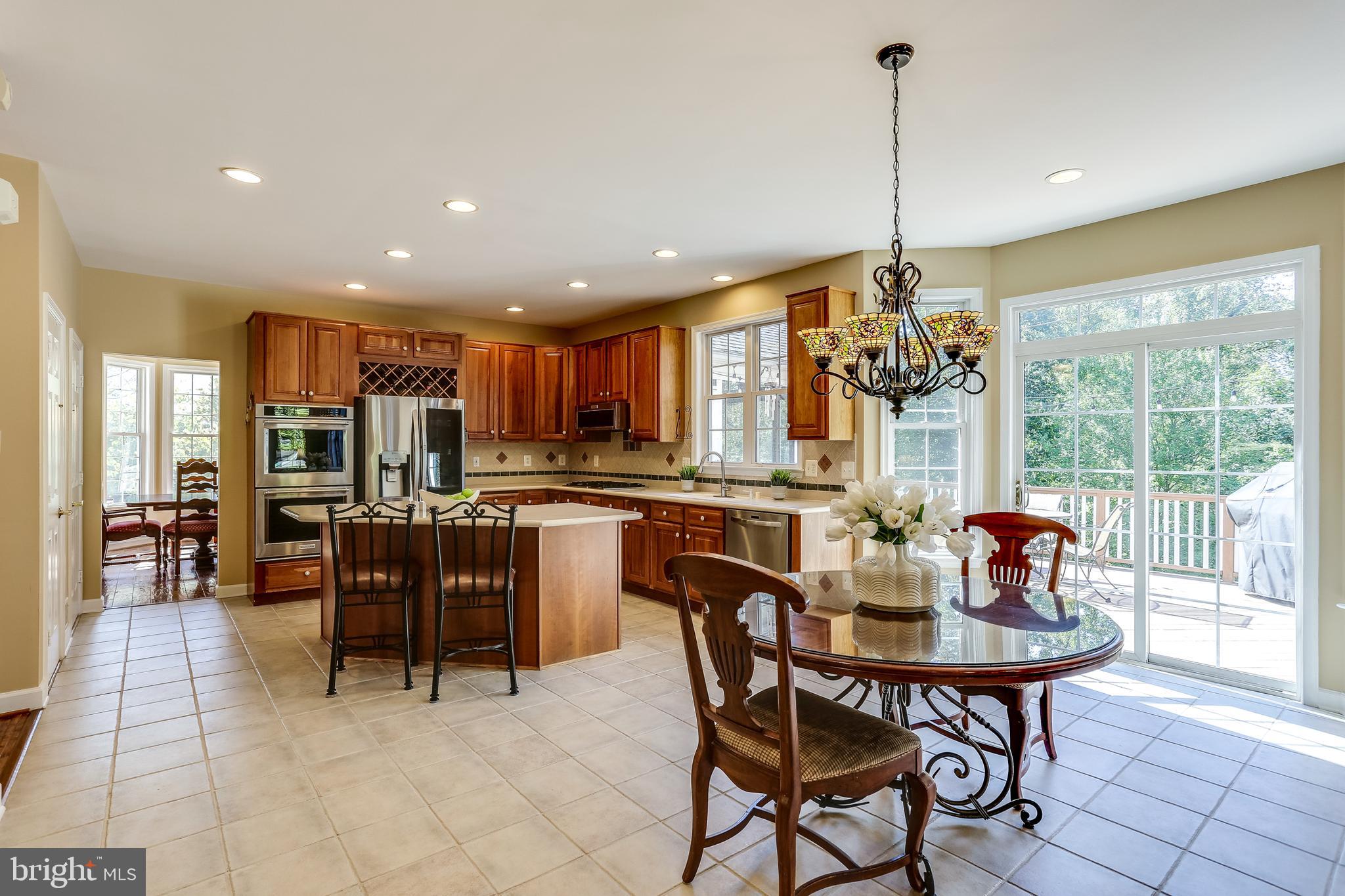 1101 Longbow Road Mount Airy, MD 21771 - Photo 11 of 53 Great size kitchen!