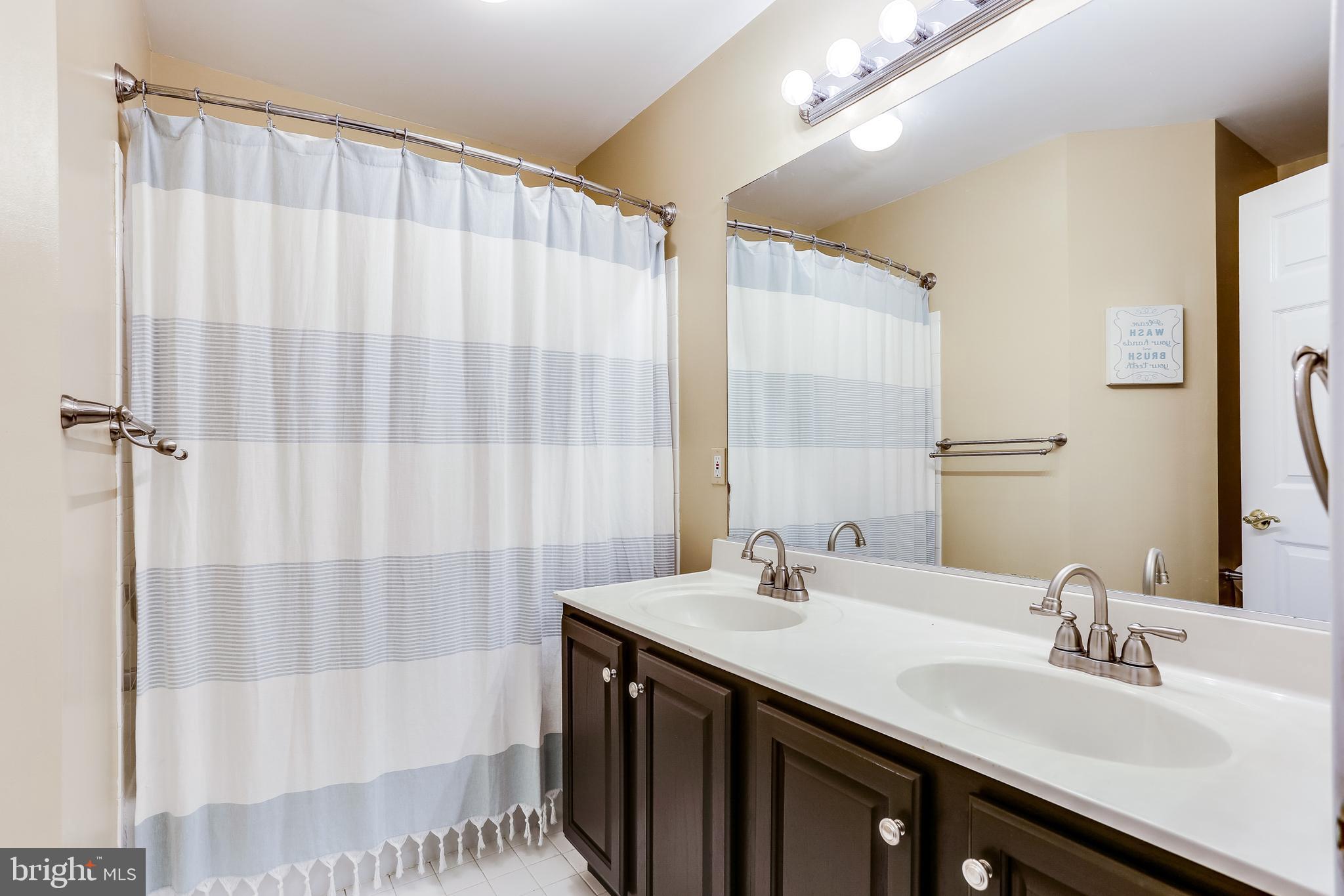 1101 Longbow Road Mount Airy, MD 21771 - Photo 31 of 53 Upper level full bath w/double vanity