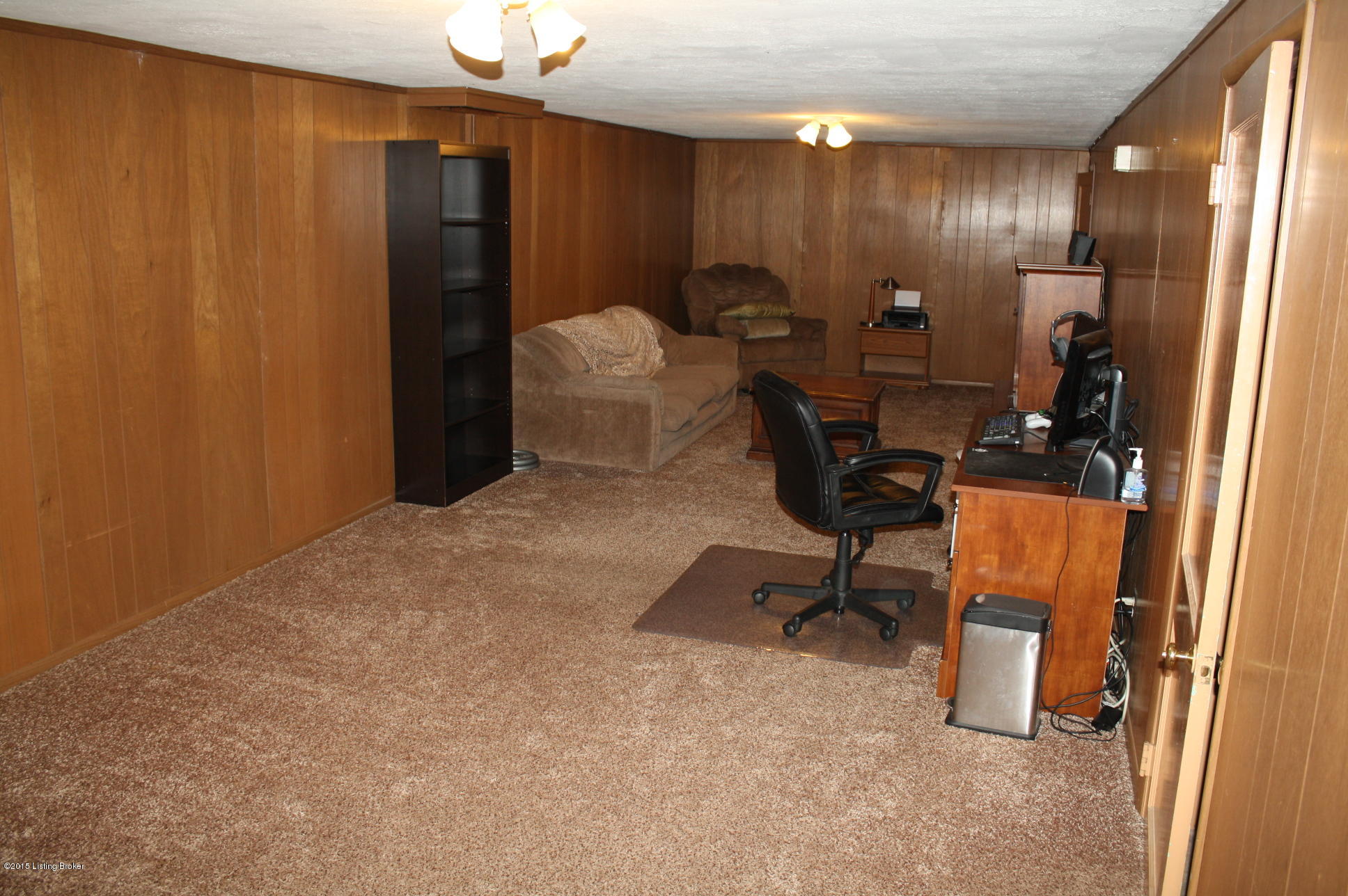 6701 Barbrook Road Louisville, KY 40258 - Photo 13 of 19 Lower Level Family Room