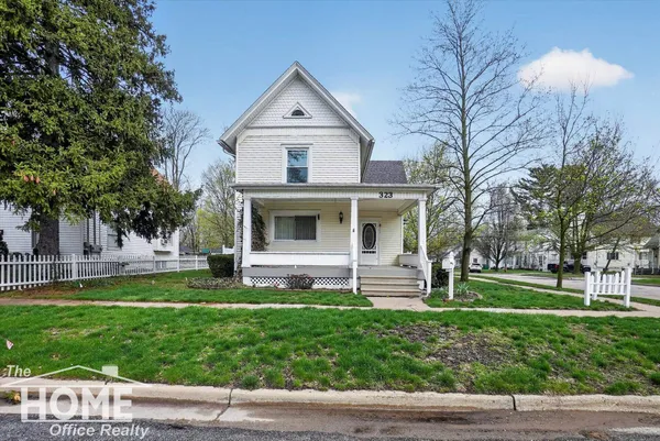 $196,700 | 323 Goodhue Street, Owosso, MI 48867